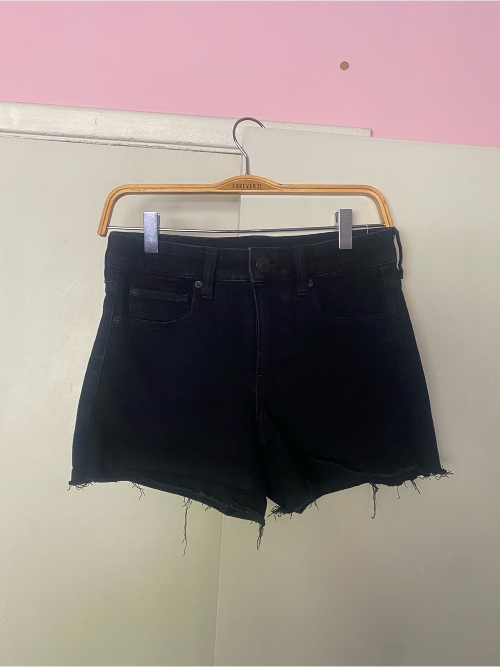 American Eagle Black Raw Hem High-Rise Denim Shorts size 6